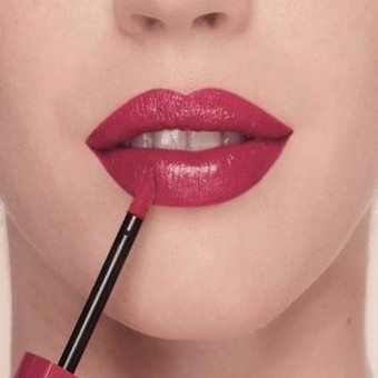 02-BJS-ROUGE LAQUE Toute Nude