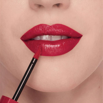 05-BJS-ROUGE LAQUE Red To Toes