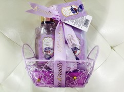 Подарочный набор косметики Liss Kroully WUL01 серия «Лаванда»